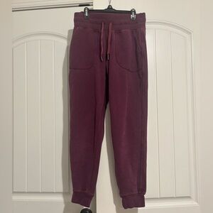 Lululemon Size 6 Burgundy Joggers Drawstring Metal Logo Emblem